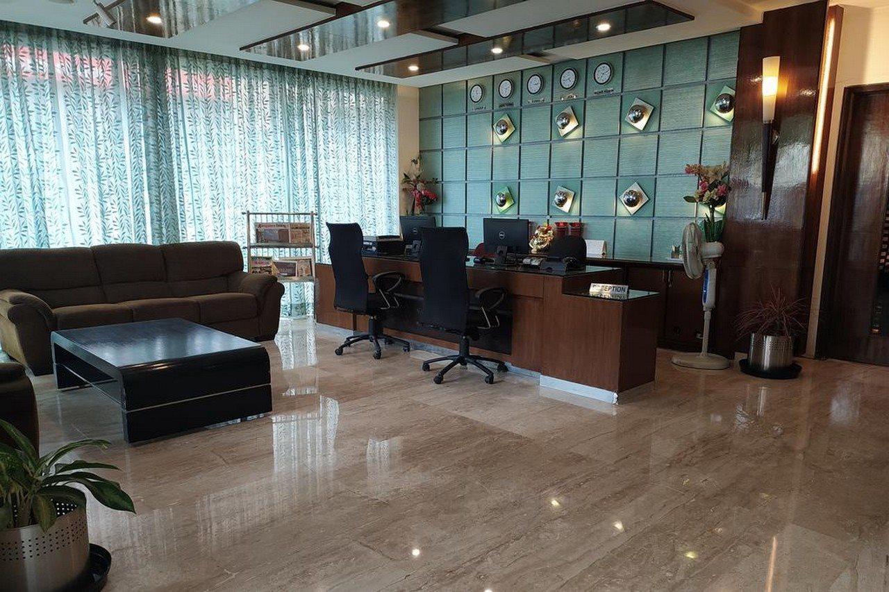 Hotel Silicrest Bangalore Bagian luar foto