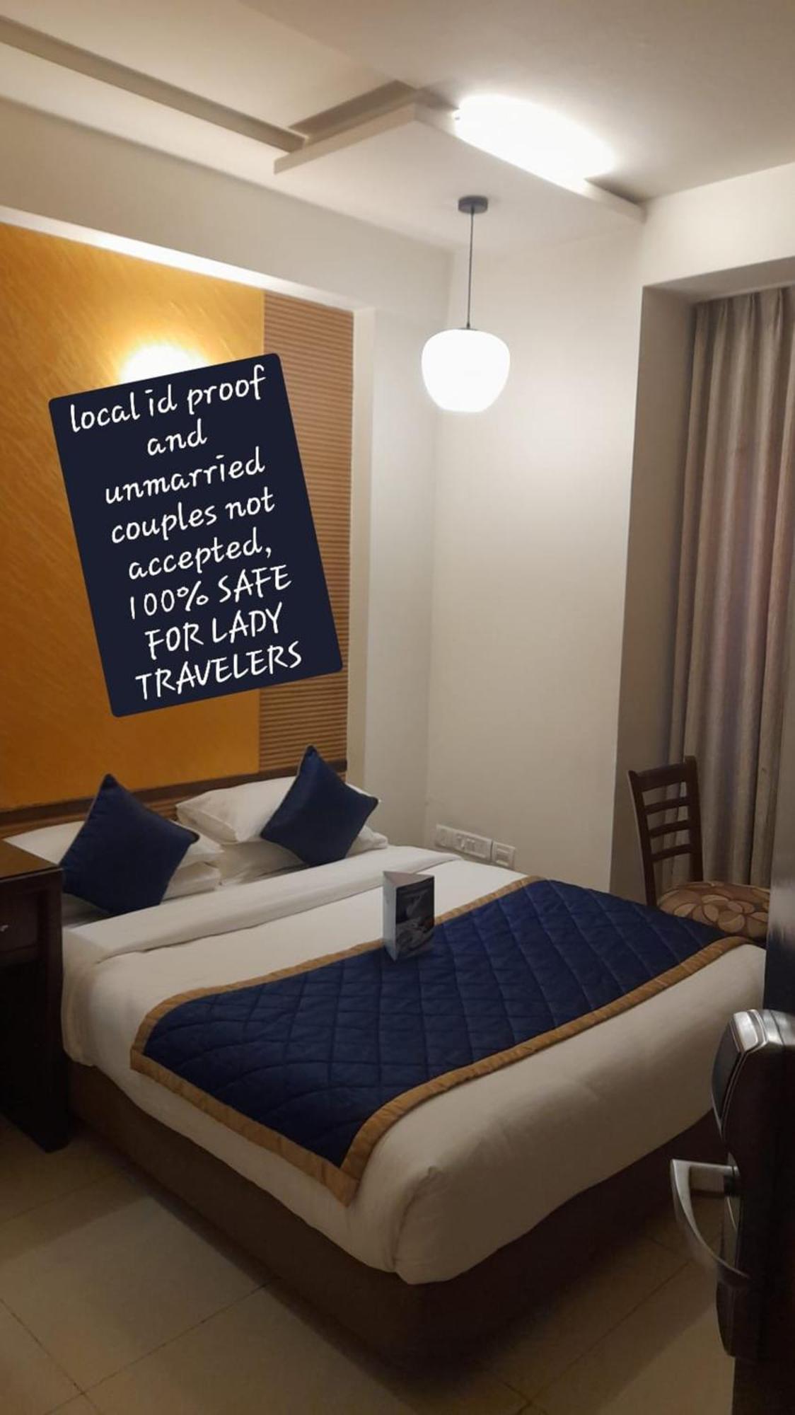 Hotel Silicrest Bangalore Bagian luar foto